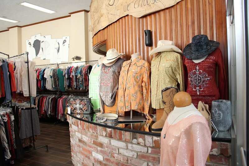 Best New and Used Women's Clothing near Brenham, TX