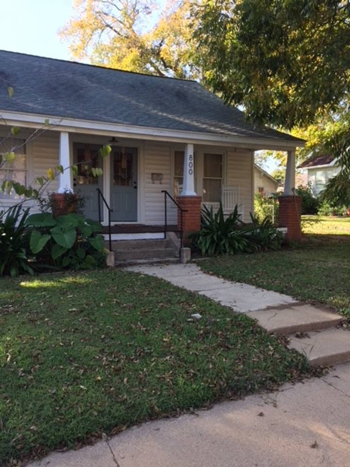 Baylor House Brenham, Texas & Washington County