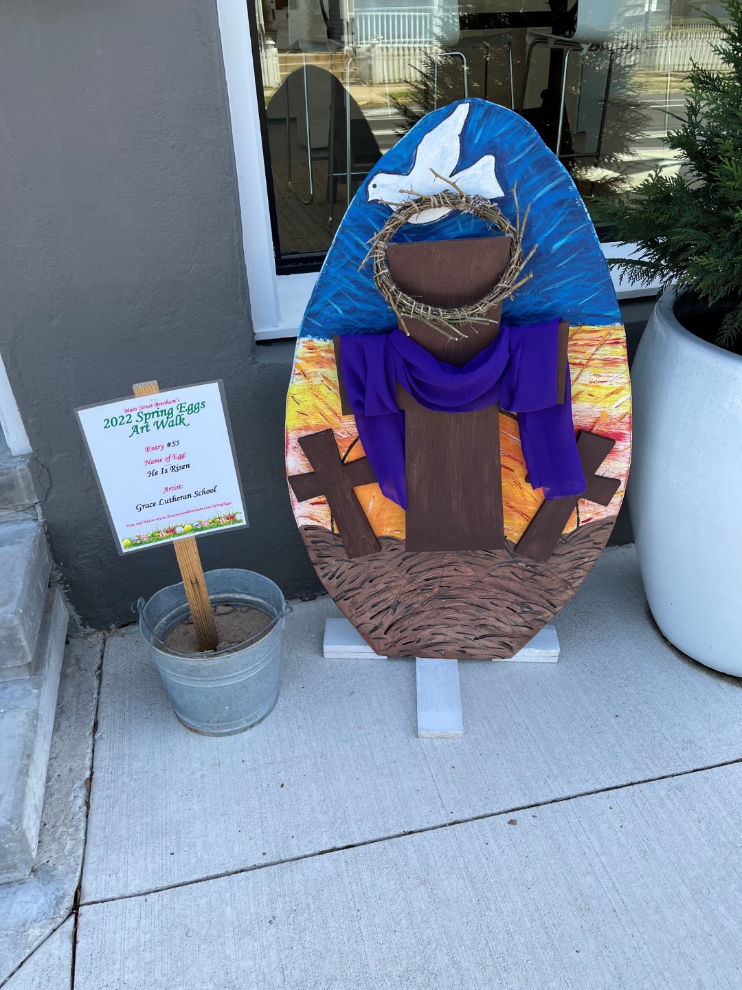 Student – Most Votes – The Canyon Chick (She can only come at either 11, 12, or 1 pm to take a picture) - $125 – “He Is Risen” – by Grace Lutheran School