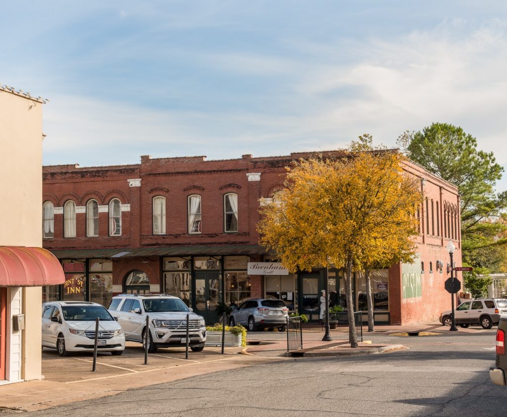 Ant Street Inn and Brenham Grill building