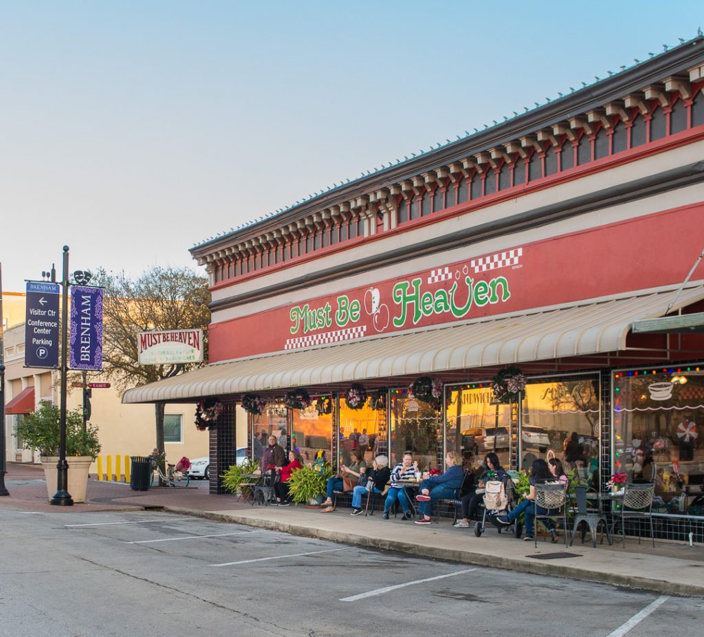 Patio Dining Around Brenham Visit Brenham Texas